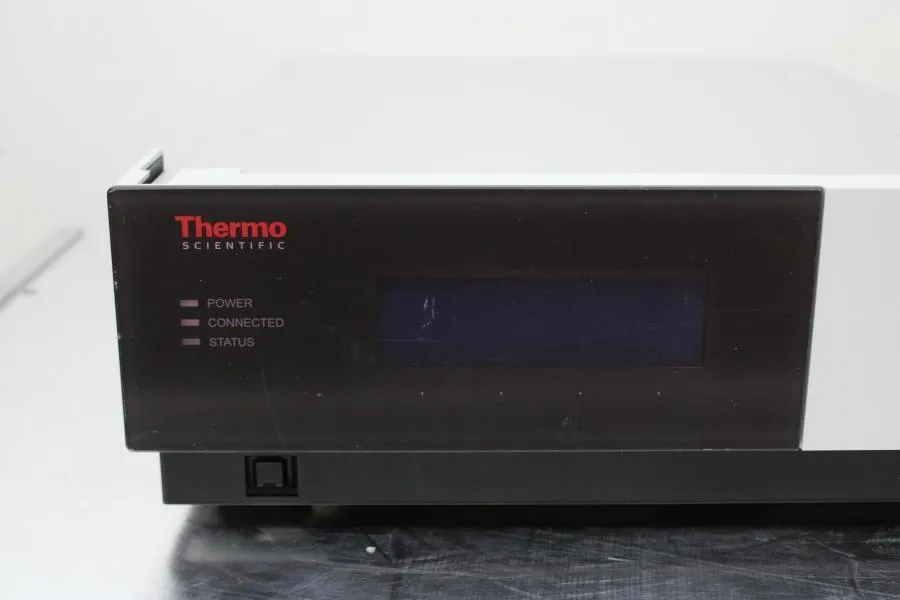 Thermo Dionex UltiMate ISO-3100SD Standard Isocratic Pump Cat nr:5040.0011