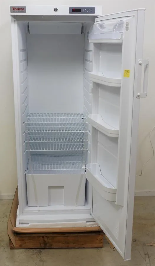 Thermo 288R-AEW-TSC ES Series Lab Refrigerator UK  As-is, CLEARANCE!