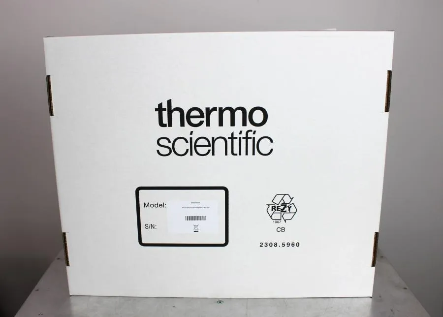 Thermo Dionex UltiMate 3000 HPG-3400RS Pump 5040.0046+Accessories 5040.9130A
