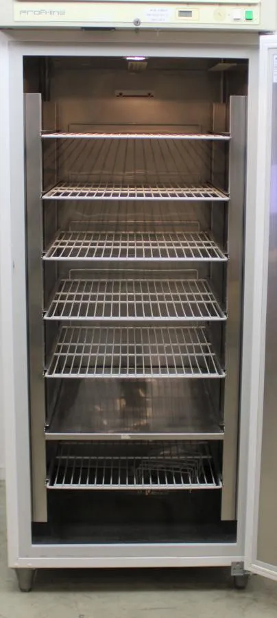 Liebherr Refrigerator  GKS 6520-7shelves  4C Capac As-is, CLEARANCE!