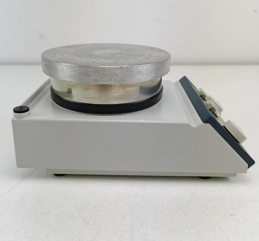 Heidolph MR3001K Heated Stir Plate