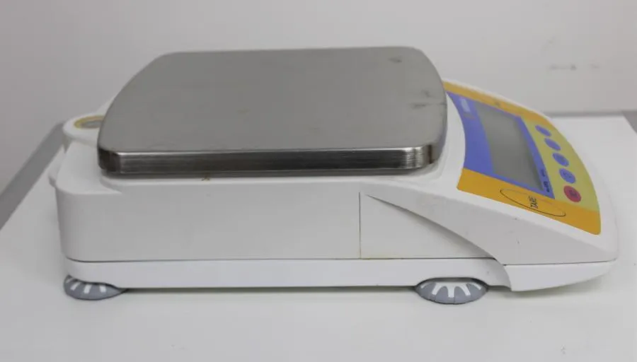 Sartorius CP Lab Bench Scale CP8201S 8200g 230v As-is, CLEARANCE!