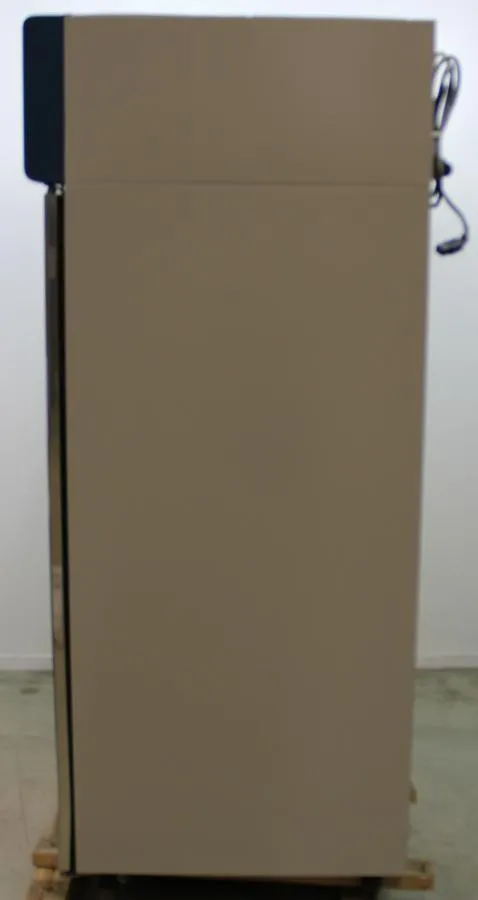 Thermo Scientific Jewet JRG5004D Double Glass Door As-is, CLEARANCE!