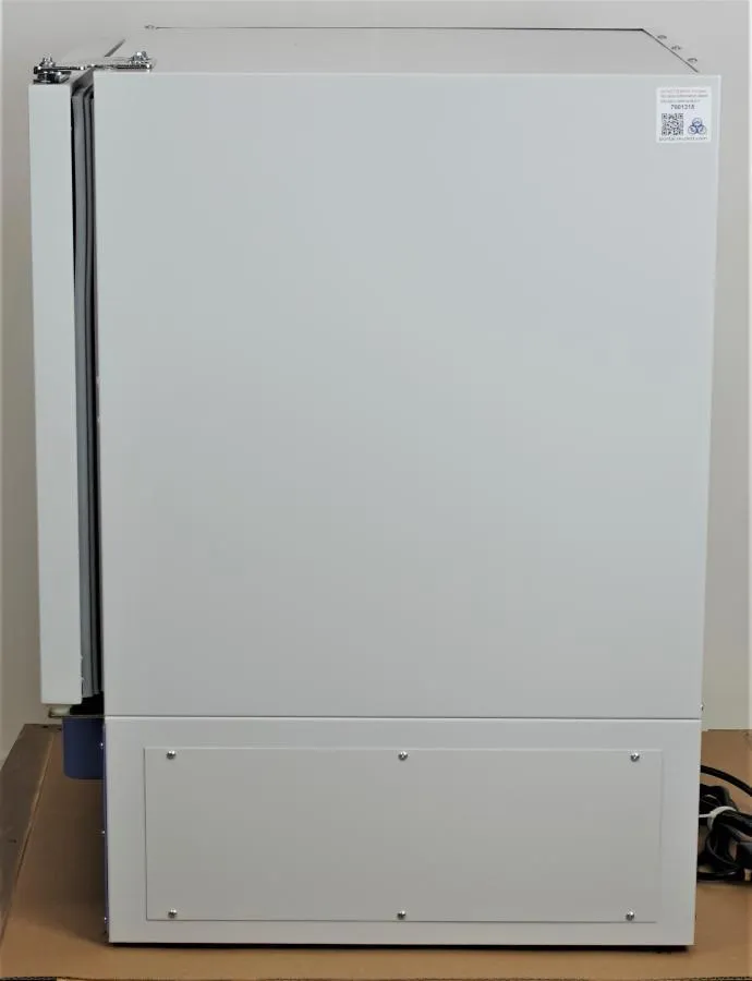 Thermo Fisher F +4C Refrigerator FRGL404W Item Nr  As-is, CLEARANCE!