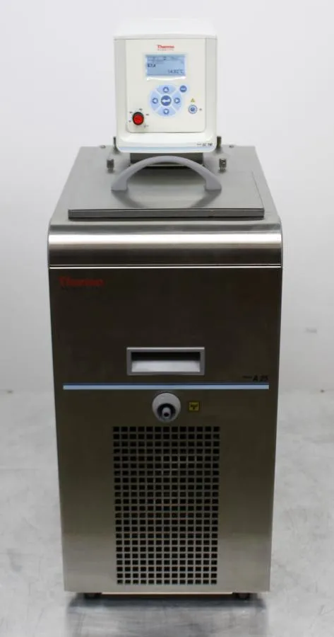 Thermo Scientific SC 150 Refrigerated and Heated Circulators with A25 Bath