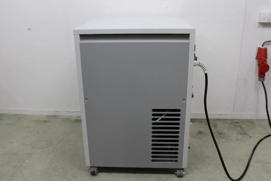 Lauda T10000W Art Nr:L001725-Heating and cooling As-is, CLEARANCE!