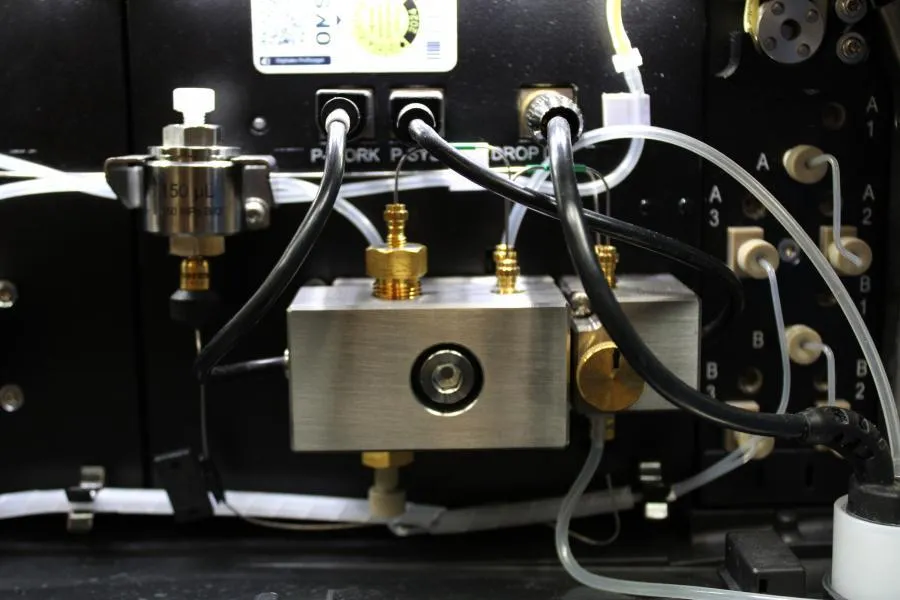 Thermo Scientific  Vanquish HLPC System, Column+Sampler+Pump+Solvent Rack