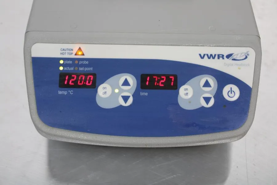 VWR Digital 2 Block Dry Heater EU PLUG P/N: 460-32 As-is, CLEARANCE!